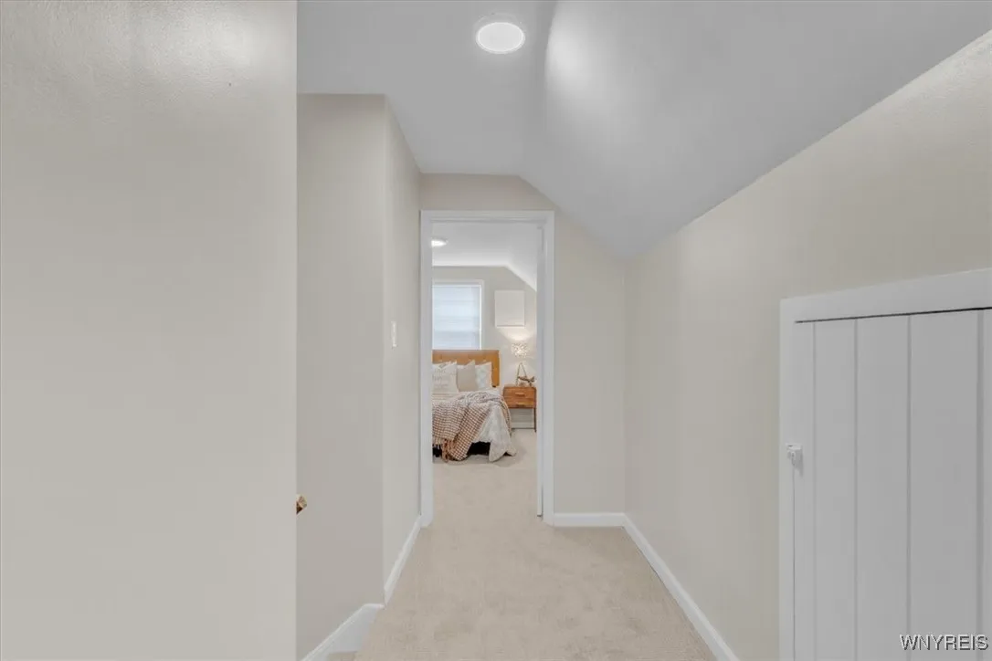 715 82nd Street, Niagara Falls, New York 14304, Niagara Falls, New York 14304, 4 Bedrooms Bedrooms, 10 Rooms Rooms,1 BathroomBathrooms,Residential,Closed,715 82nd Street, Niagara Falls, New York 14304,0,B1630423