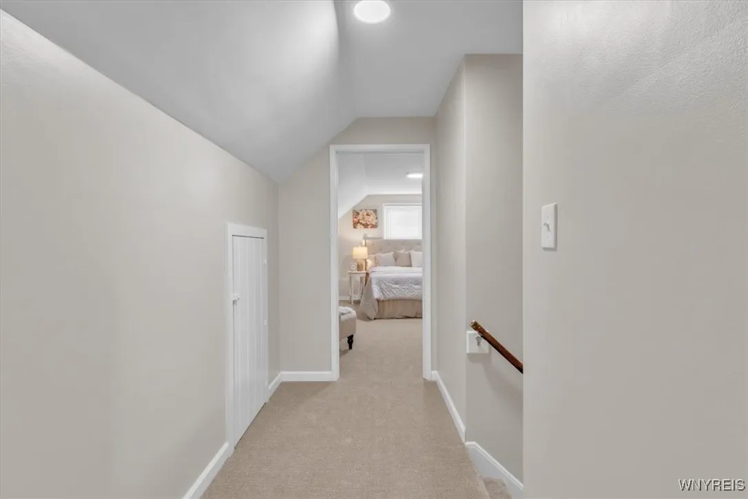 715 82nd Street, Niagara Falls, New York 14304, Niagara Falls, New York 14304, 4 Bedrooms Bedrooms, 10 Rooms Rooms,1 BathroomBathrooms,Residential,Closed,715 82nd Street, Niagara Falls, New York 14304,0,B1630423