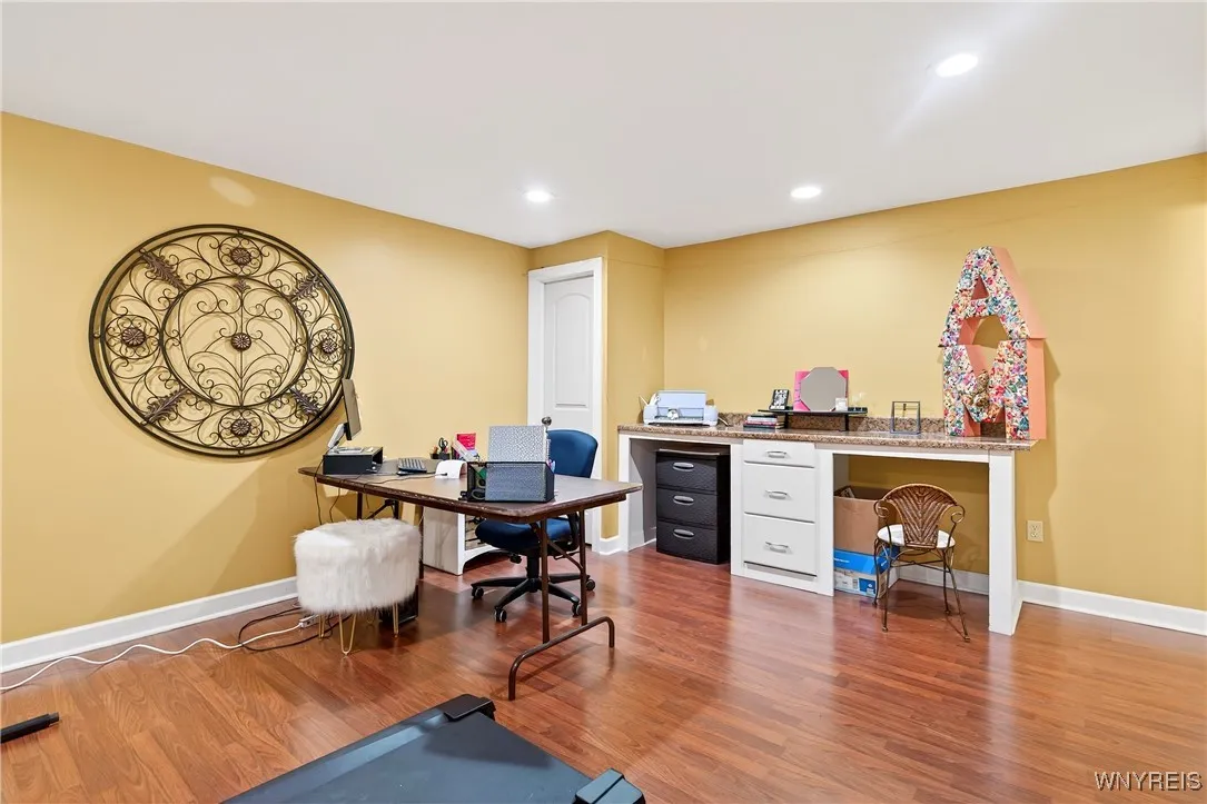 7 Parliament Lane, Lancaster, New York 14086, Lancaster, New York 14086, 4 Bedrooms Bedrooms, 9 Rooms Rooms,3 BathroomsBathrooms,Residential,Closed,7 Parliament Lane, Lancaster, New York 14086,0,B1631388