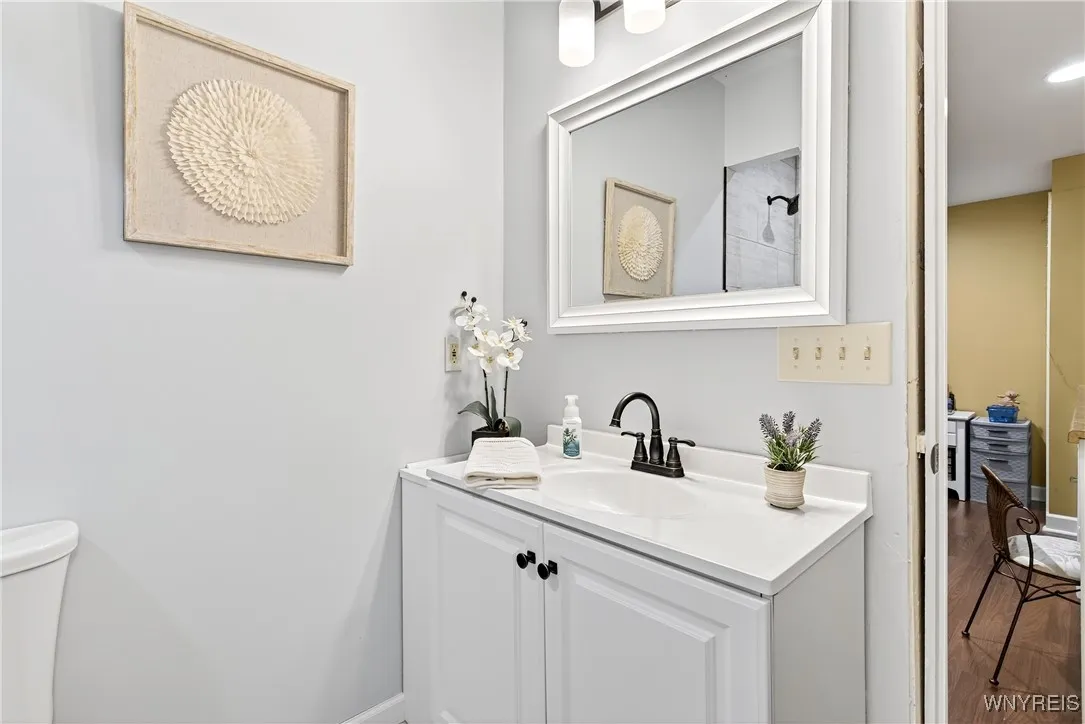 7 Parliament Lane, Lancaster, New York 14086, Lancaster, New York 14086, 4 Bedrooms Bedrooms, 9 Rooms Rooms,3 BathroomsBathrooms,Residential,Closed,7 Parliament Lane, Lancaster, New York 14086,0,B1631388