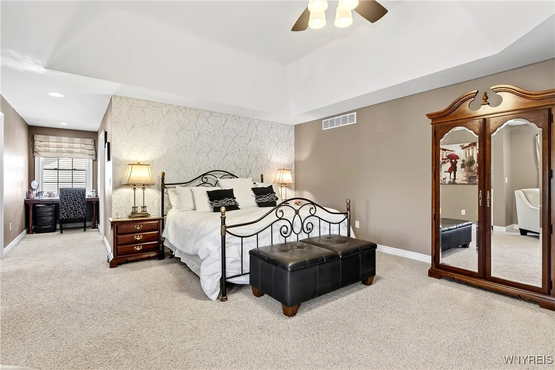 7 Parliament Lane, Lancaster, New York 14086, Lancaster, New York 14086, 4 Bedrooms Bedrooms, 9 Rooms Rooms,3 BathroomsBathrooms,Residential,Closed,7 Parliament Lane, Lancaster, New York 14086,0,B1631388