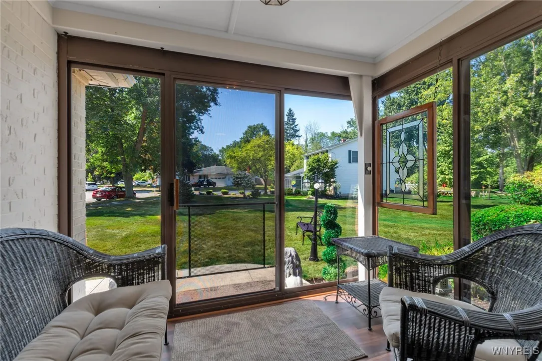 230 Schimwood Court, Amherst, New York 14068, Amherst, New York 14068, 4 Bedrooms Bedrooms, 8 Rooms Rooms,2 BathroomsBathrooms,Residential,For Sale,230 Schimwood Court, Amherst, New York 14068,B1630415