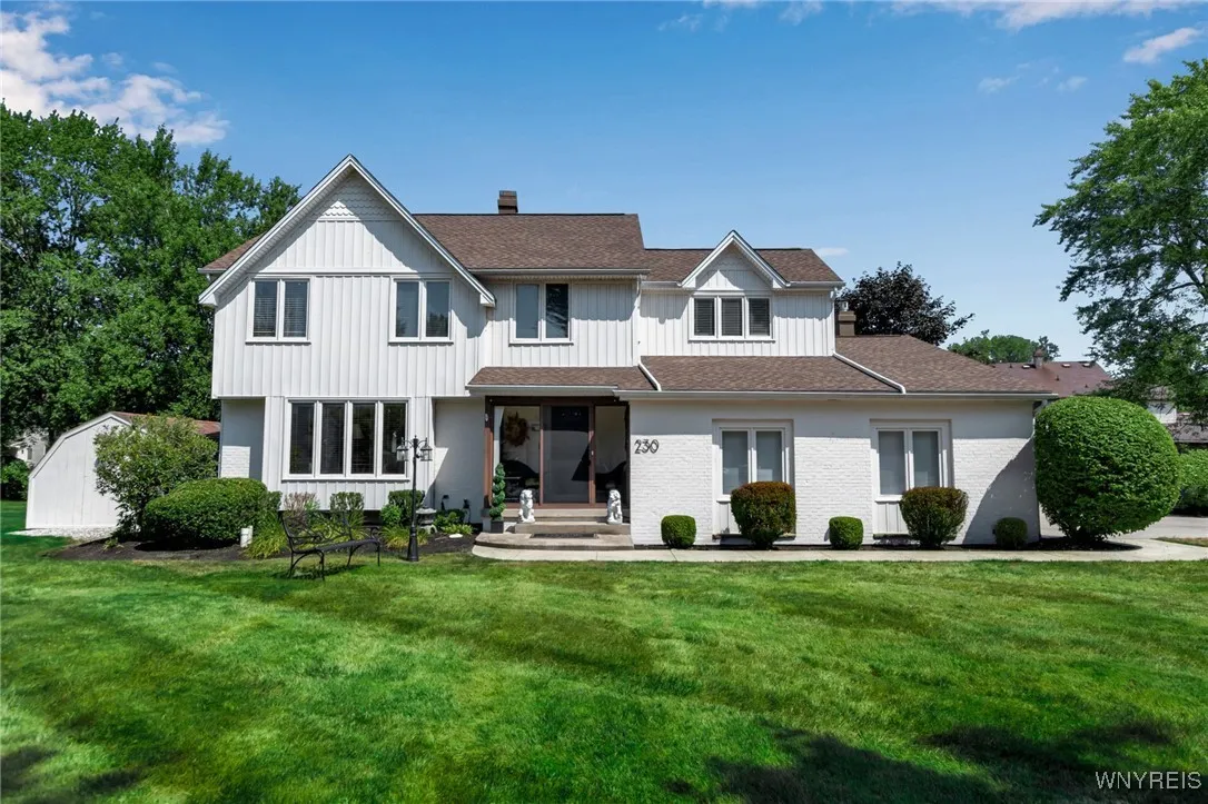 230 Schimwood Court, Amherst, New York 14068, Amherst, New York 14068, 4 Bedrooms Bedrooms, 8 Rooms Rooms,2 BathroomsBathrooms,Residential,For Sale,230 Schimwood Court, Amherst, New York 14068,B1630415