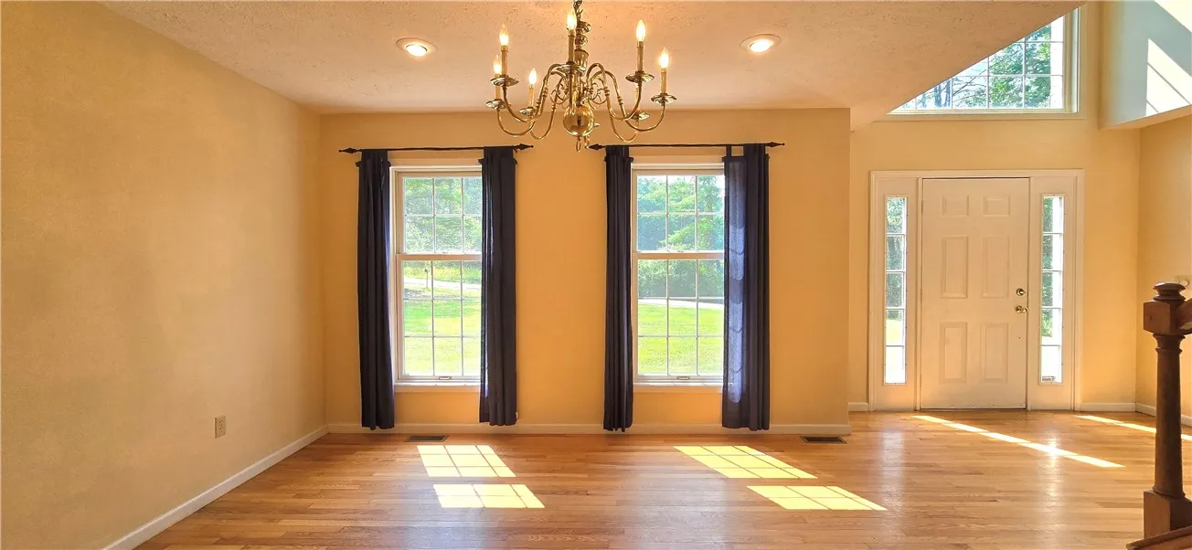 11827 Lando Lane, Corning, New York 14830, Corning, New York 14830, 4 Bedrooms Bedrooms, 11 Rooms Rooms,2 BathroomsBathrooms,Residential,For Sale,11827 Lando Lane, Corning, New York 14830,0,R1631417