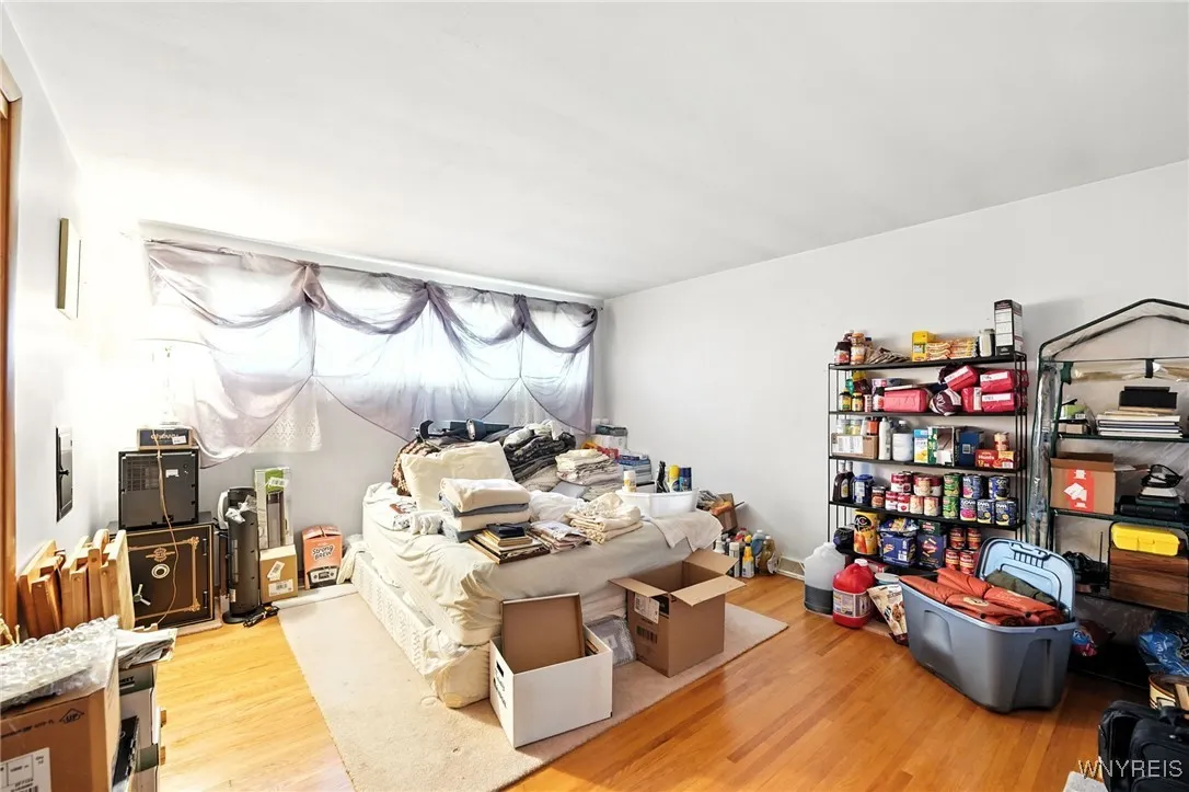 168 Leocrest Court, West Seneca, New York 14224, West Seneca, New York 14224, 3 Bedrooms Bedrooms, 7 Rooms Rooms,2 BathroomsBathrooms,Residential,For Sale,168 Leocrest Court, West Seneca, New York 14224,B1631333