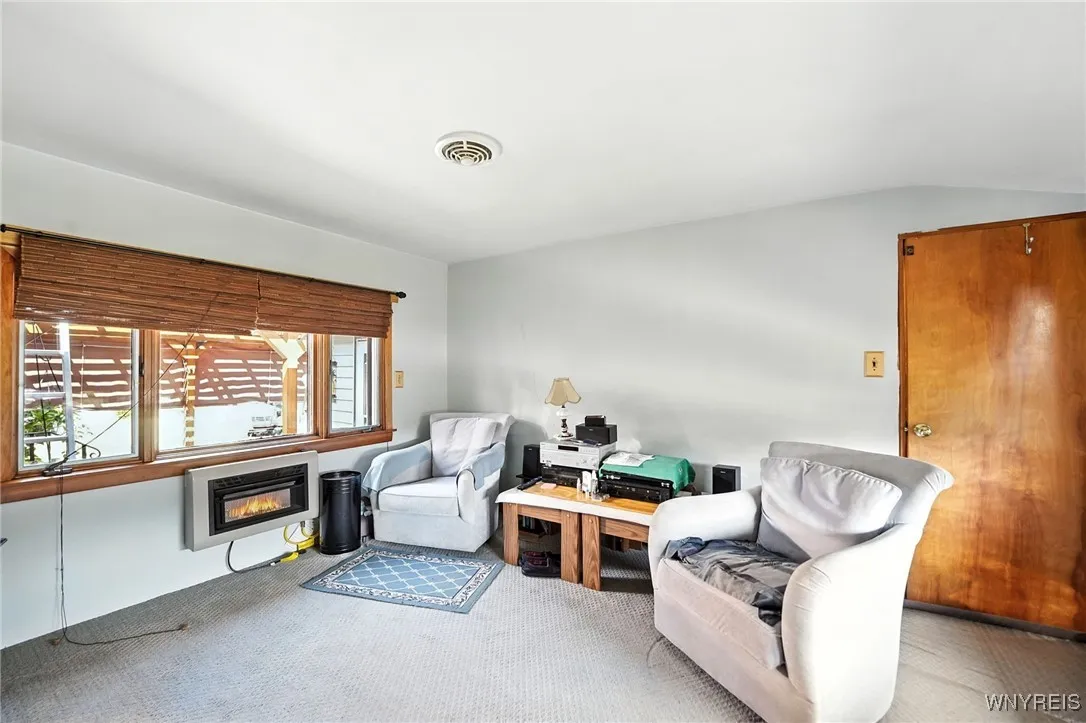 168 Leocrest Court, West Seneca, New York 14224, West Seneca, New York 14224, 3 Bedrooms Bedrooms, 7 Rooms Rooms,2 BathroomsBathrooms,Residential,For Sale,168 Leocrest Court, West Seneca, New York 14224,B1631333