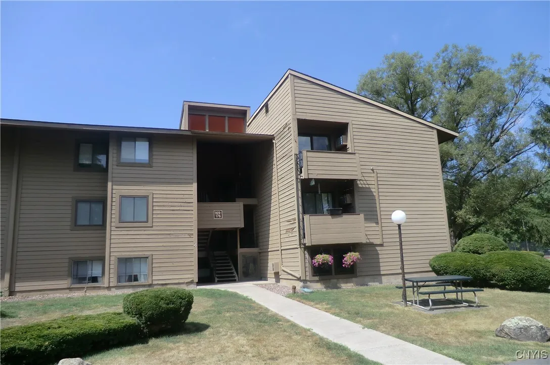 176 Watertree Drive, Dewitt, New York 13057, De Witt, New York 13057, 2 Bedrooms Bedrooms, 5 Rooms Rooms,1 BathroomBathrooms,Residential,Closed,176 Watertree Drive, Dewitt, New York 13057,0,S1630559