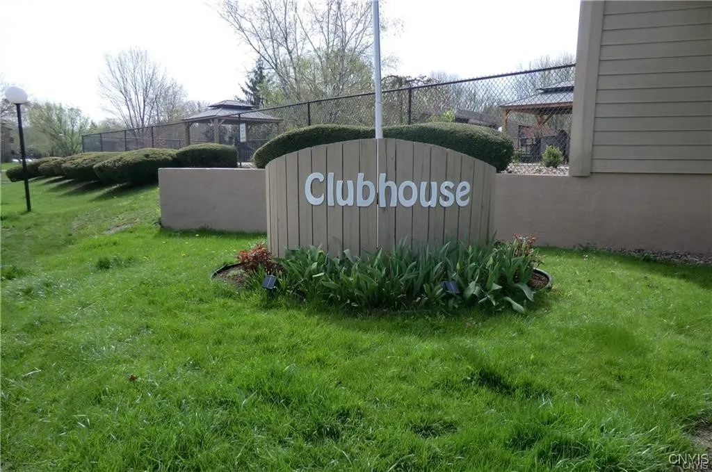 176 Watertree Drive, Dewitt, New York 13057, De Witt, New York 13057, 2 Bedrooms Bedrooms, 5 Rooms Rooms,1 BathroomBathrooms,Residential,Closed,176 Watertree Drive, Dewitt, New York 13057,0,S1630559