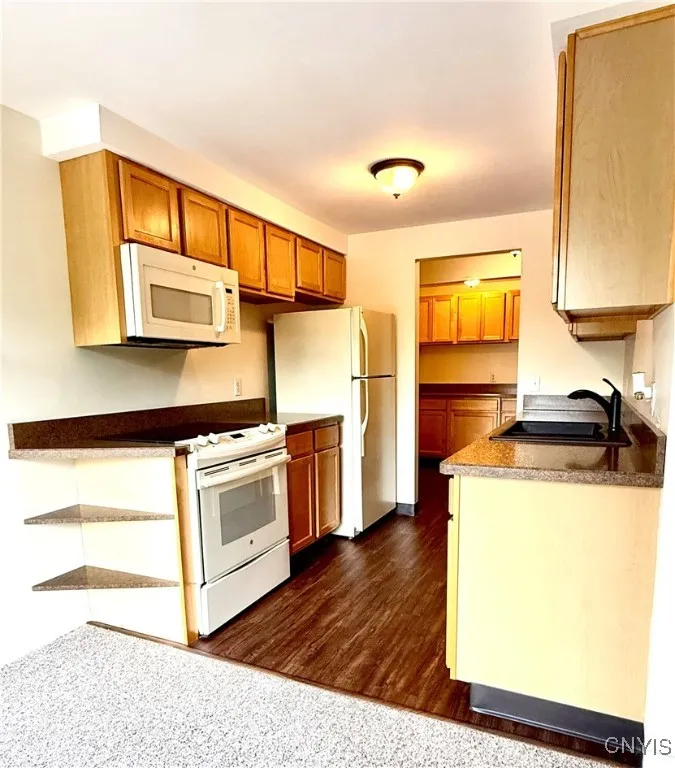 176 Watertree Drive, Dewitt, New York 13057, De Witt, New York 13057, 2 Bedrooms Bedrooms, 5 Rooms Rooms,1 BathroomBathrooms,Residential,Closed,176 Watertree Drive, Dewitt, New York 13057,0,S1630559