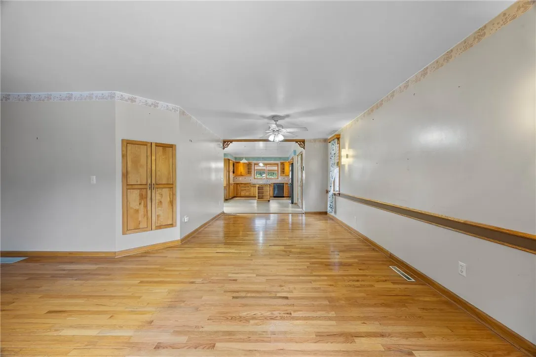 15 Palamino Drive, Henrietta, New York 14623, Henrietta, New York 14623, 3 Bedrooms Bedrooms, 6 Rooms Rooms,1 BathroomBathrooms,Residential,Closed,15 Palamino Drive, Henrietta, New York 14623,0,R1630810