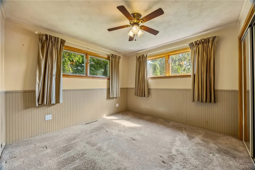 15 Palamino Drive, Henrietta, New York 14623, Henrietta, New York 14623, 3 Bedrooms Bedrooms, 6 Rooms Rooms,1 BathroomBathrooms,Residential,Closed,15 Palamino Drive, Henrietta, New York 14623,0,R1630810