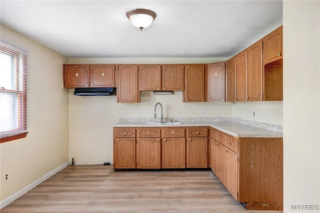 34 Viola Drive, Cheektowaga, New York 14227, Cheektowaga, New York 14227, 6 Bedrooms Bedrooms, ,2 BathroomsBathrooms,Residential,For Sale,34 Viola Drive, Cheektowaga, New York 14227,0,B1631455