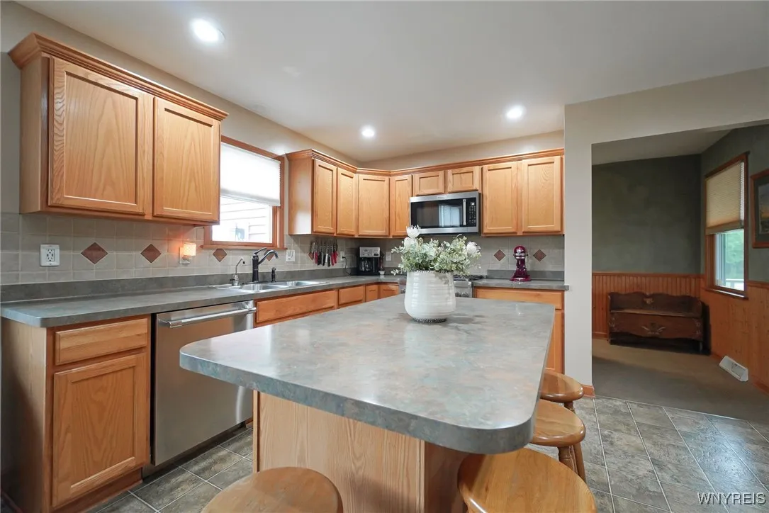 7570 Cedar Street, Newstead, New York 14001, Newstead, New York 14001, 3 Bedrooms Bedrooms, 6 Rooms Rooms,2 BathroomsBathrooms,Residential,Closed,7570 Cedar Street, Newstead, New York 14001,0,B1618495