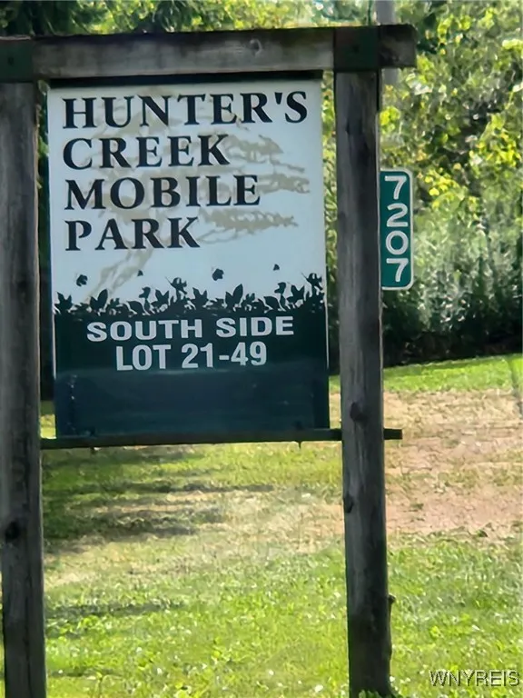 7207 Hunters Creek # 37 Road 37, Holland, New York, Holland, New York 14080, 2 Bedrooms Bedrooms, 4 Rooms Rooms,1 BathroomBathrooms,Residential,Closed,7207 Hunters Creek # 37 Road 37, Holland, New York,0,B1631347