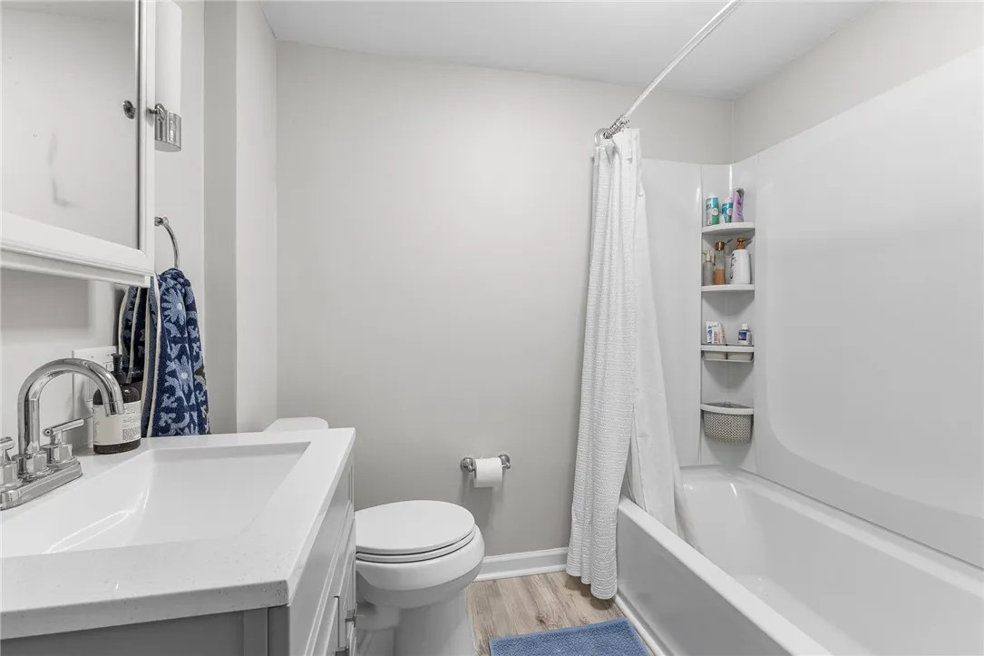 497 Falstaff Road, Irondequoit, New York 14609, Irondequoit, New York 14609, 3 Bedrooms Bedrooms, 7 Rooms Rooms,2 BathroomsBathrooms,Residential,Closed,497 Falstaff Road, Irondequoit, New York 14609,0,R1631472