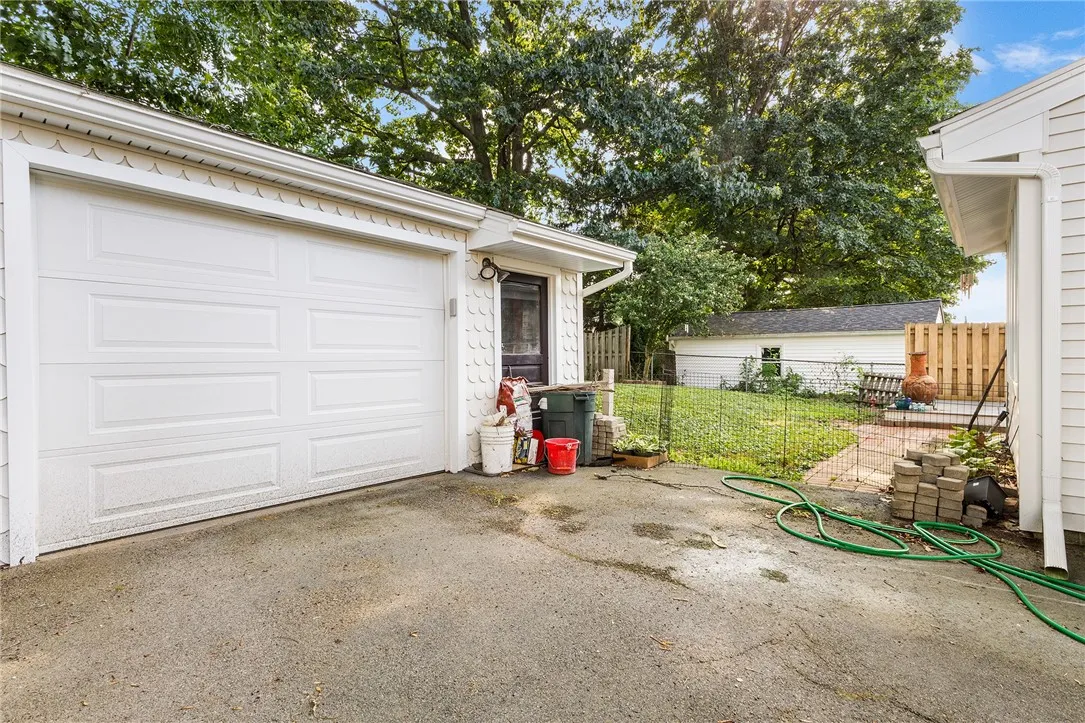 497 Falstaff Road, Irondequoit, New York 14609, Irondequoit, New York 14609, 3 Bedrooms Bedrooms, 7 Rooms Rooms,2 BathroomsBathrooms,Residential,Closed,497 Falstaff Road, Irondequoit, New York 14609,0,R1631472