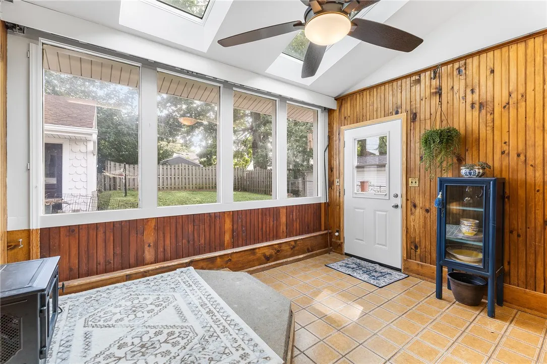 497 Falstaff Road, Irondequoit, New York 14609, Irondequoit, New York 14609, 3 Bedrooms Bedrooms, 7 Rooms Rooms,2 BathroomsBathrooms,Residential,Closed,497 Falstaff Road, Irondequoit, New York 14609,0,R1631472