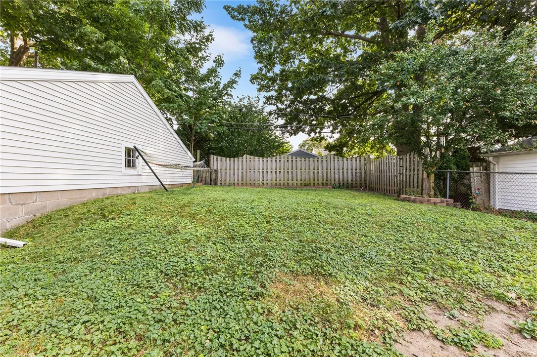 497 Falstaff Road, Irondequoit, New York 14609, Irondequoit, New York 14609, 3 Bedrooms Bedrooms, 7 Rooms Rooms,2 BathroomsBathrooms,Residential,Closed,497 Falstaff Road, Irondequoit, New York 14609,0,R1631472