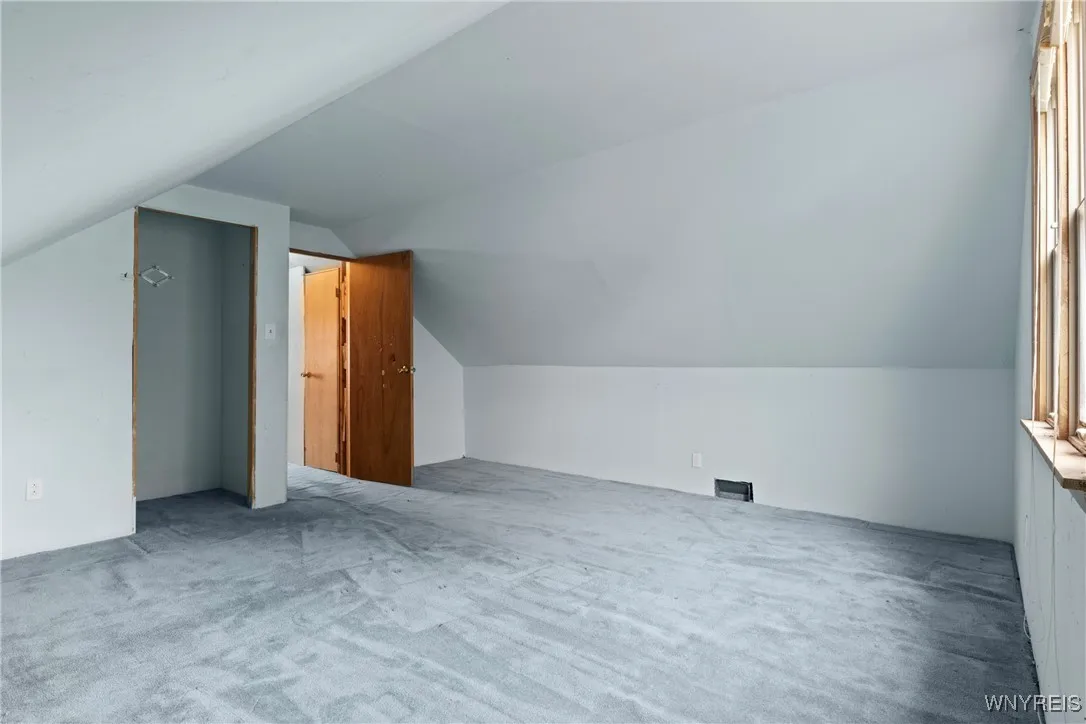 113 Rondelay Drive, Cheektowaga, New York 14227, Cheektowaga, New York 14227, 4 Bedrooms Bedrooms, 6 Rooms Rooms,1 BathroomBathrooms,Residential,For Sale,113 Rondelay Drive, Cheektowaga, New York 14227,0,B1631414