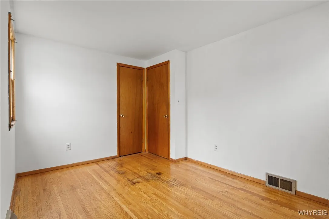 113 Rondelay Drive, Cheektowaga, New York 14227, Cheektowaga, New York 14227, 4 Bedrooms Bedrooms, 6 Rooms Rooms,1 BathroomBathrooms,Residential,For Sale,113 Rondelay Drive, Cheektowaga, New York 14227,0,B1631414
