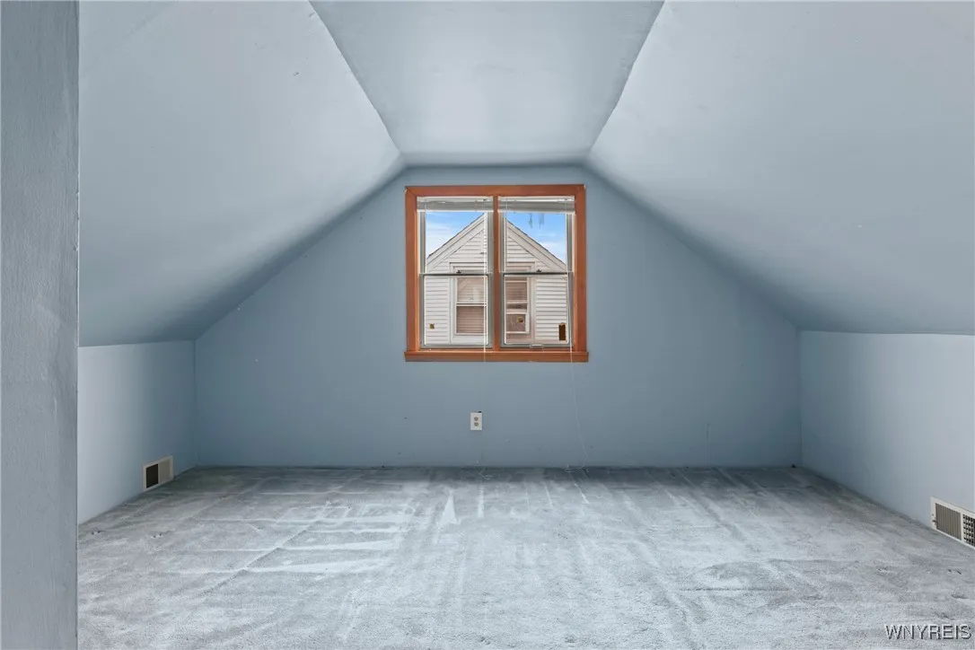 113 Rondelay Drive, Cheektowaga, New York 14227, Cheektowaga, New York 14227, 4 Bedrooms Bedrooms, 6 Rooms Rooms,1 BathroomBathrooms,Residential,For Sale,113 Rondelay Drive, Cheektowaga, New York 14227,0,B1631414