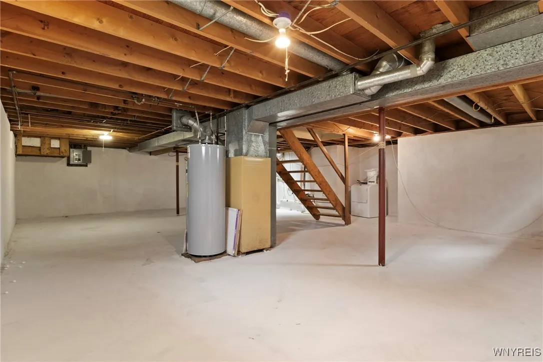 113 Rondelay Drive, Cheektowaga, New York 14227, Cheektowaga, New York 14227, 4 Bedrooms Bedrooms, 6 Rooms Rooms,1 BathroomBathrooms,Residential,For Sale,113 Rondelay Drive, Cheektowaga, New York 14227,0,B1631414