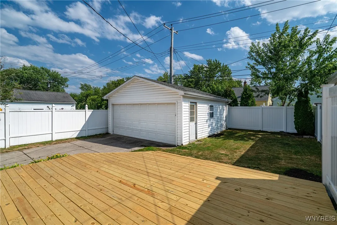 311 Zimmerman Boulevard, Tonawanda, New York 14223, Tonawanda, New York 14223, 3 Bedrooms Bedrooms, 7 Rooms Rooms,2 BathroomsBathrooms,Residential,For Sale,311 Zimmerman Boulevard, Tonawanda, New York 14223,0,B1631440
