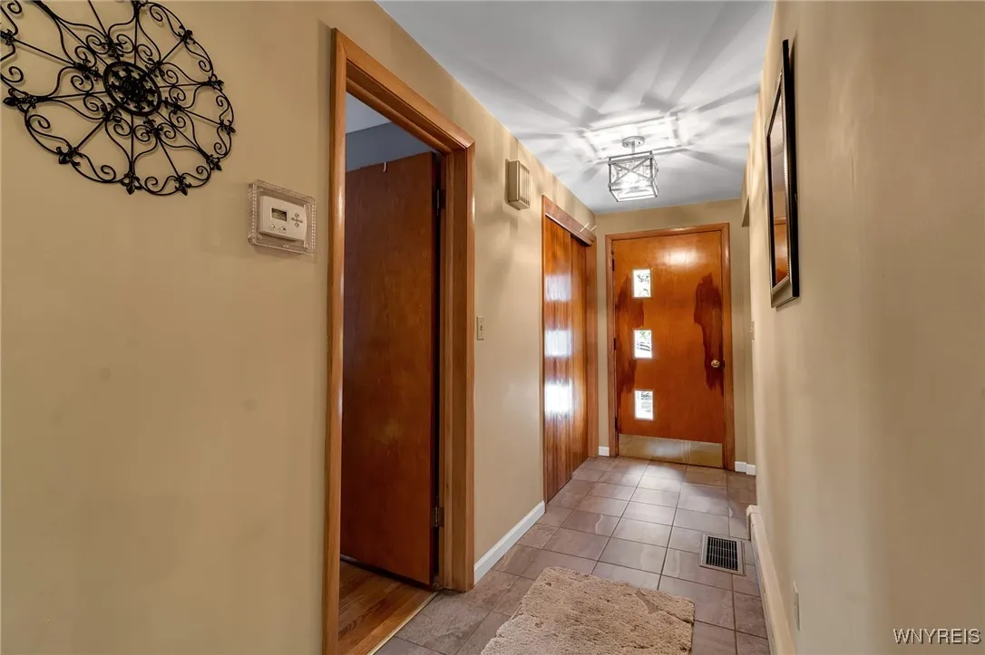 5805 Townline Road, Cambria, New York 14132, Cambria, New York 14132, 4 Bedrooms Bedrooms, 7 Rooms Rooms,2 BathroomsBathrooms,Residential,Closed,5805 Townline Road, Cambria, New York 14132,0,B1631355