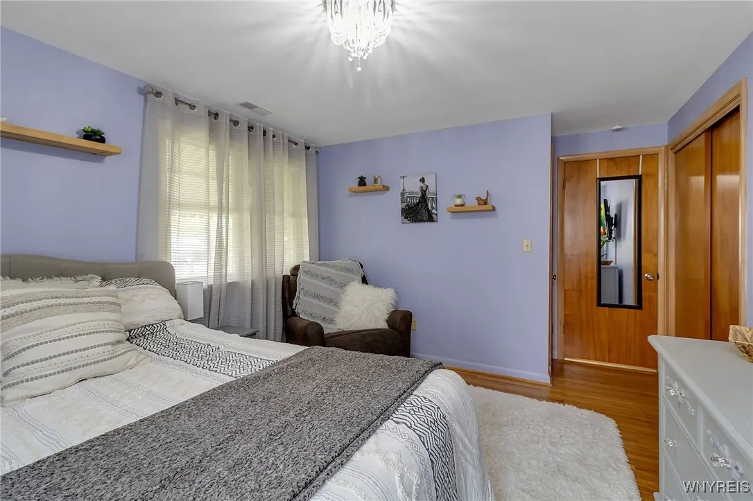 Bed #2 (1st floor)
