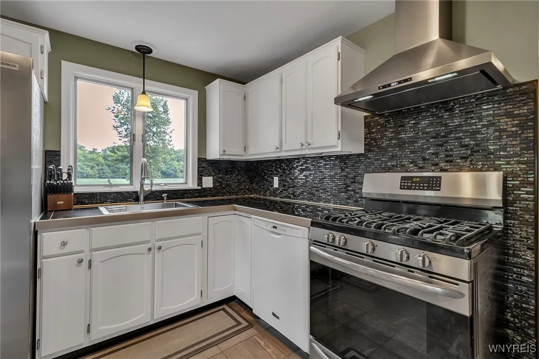 5805 Townline Road, Cambria, New York 14132, Cambria, New York 14132, 4 Bedrooms Bedrooms, 7 Rooms Rooms,2 BathroomsBathrooms,Residential,Closed,5805 Townline Road, Cambria, New York 14132,0,B1631355