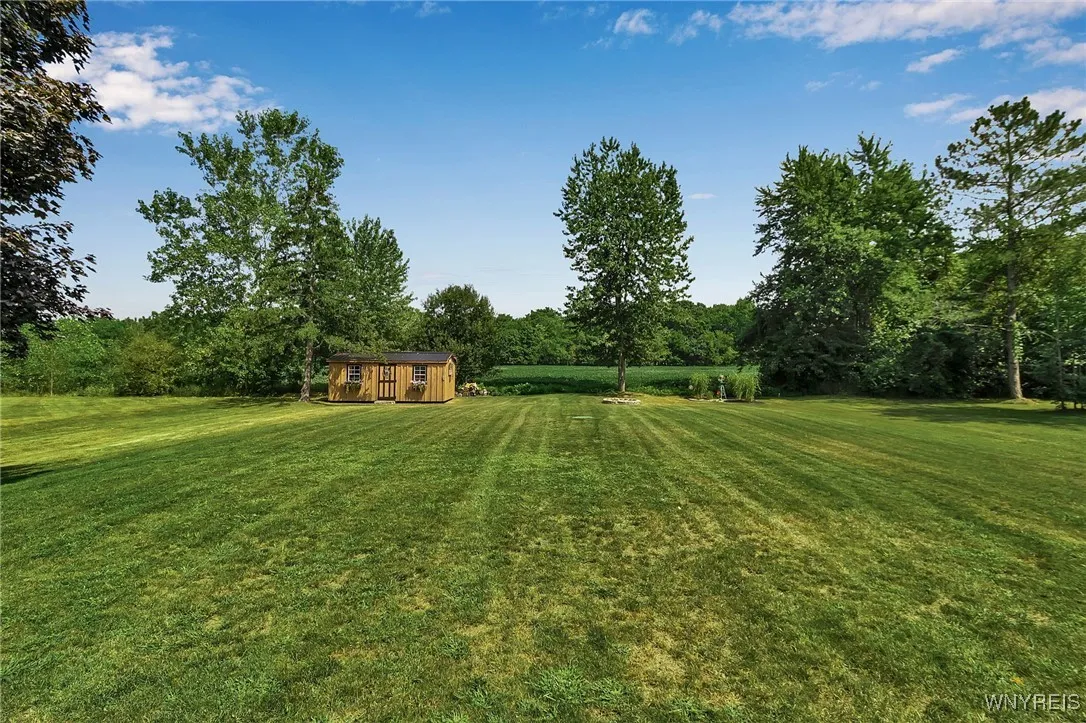 5805 Townline Road, Cambria, New York 14132, Cambria, New York 14132, 4 Bedrooms Bedrooms, 7 Rooms Rooms,2 BathroomsBathrooms,Residential,Closed,5805 Townline Road, Cambria, New York 14132,0,B1631355