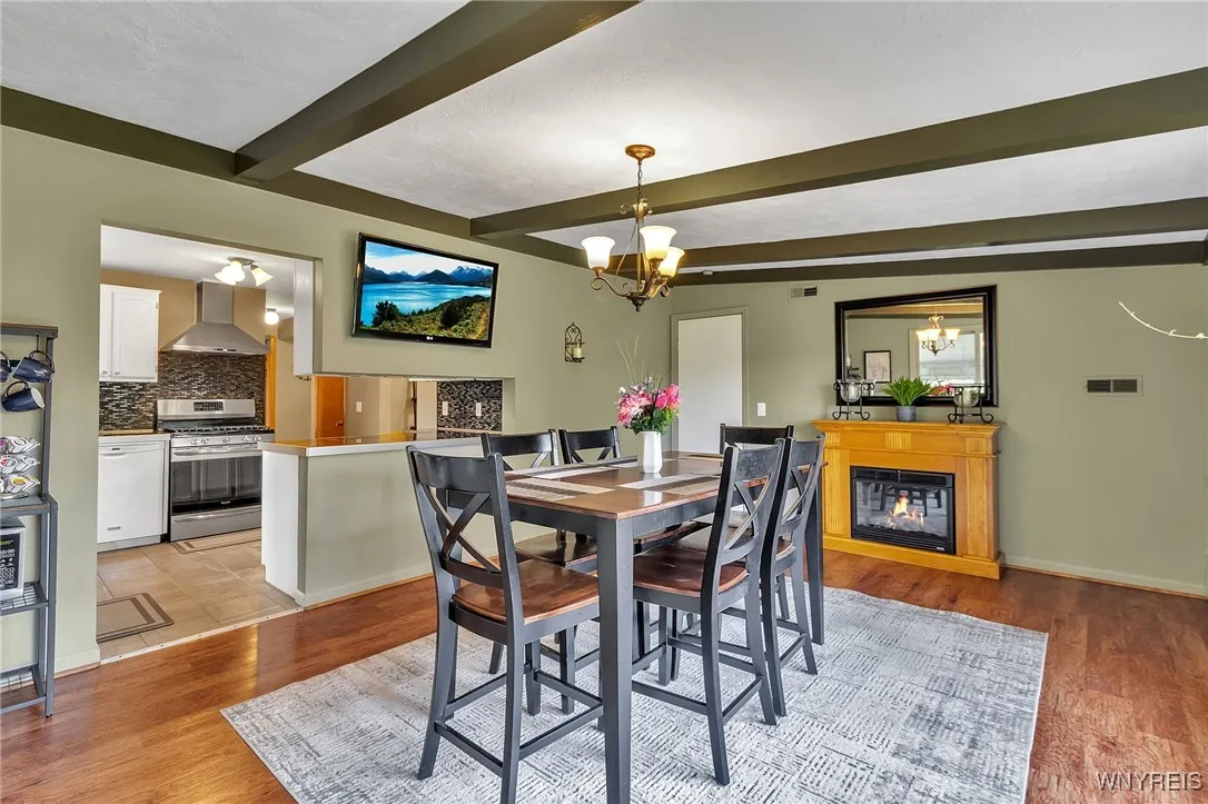 5805 Townline Road, Cambria, New York 14132, Cambria, New York 14132, 4 Bedrooms Bedrooms, 7 Rooms Rooms,2 BathroomsBathrooms,Residential,Closed,5805 Townline Road, Cambria, New York 14132,0,B1631355