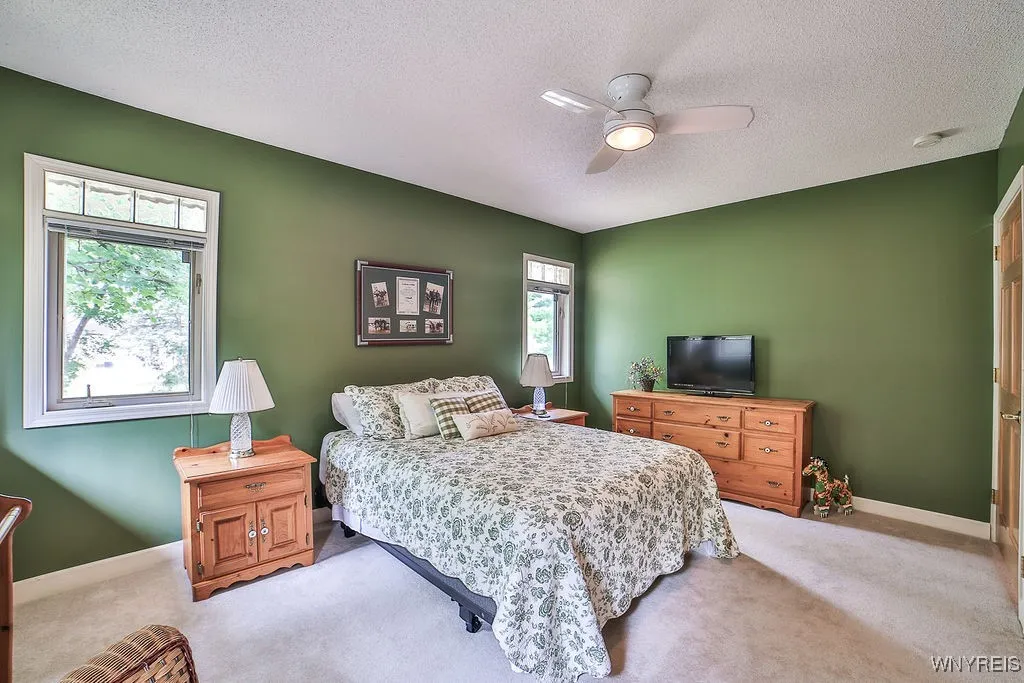 5236 Bridle Path Lane, Lewiston, New York 14092, Lewiston, New York 14092, 4 Bedrooms Bedrooms, 9 Rooms Rooms,3 BathroomsBathrooms,Residential,Closed,5236 Bridle Path Lane, Lewiston, New York 14092,0,B1630030