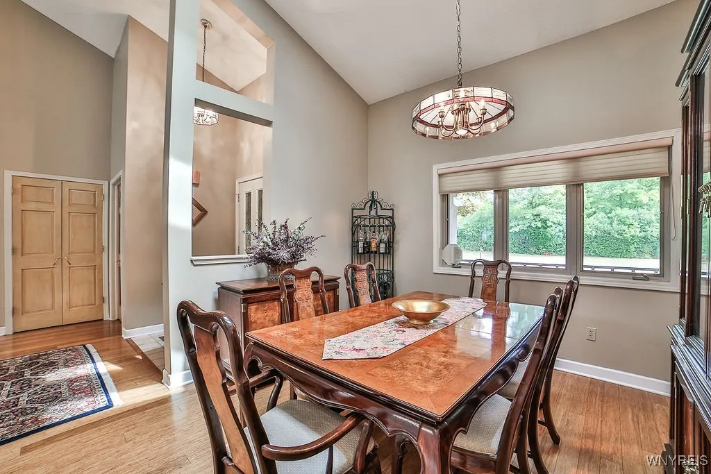 5236 Bridle Path Lane, Lewiston, New York 14092, Lewiston, New York 14092, 4 Bedrooms Bedrooms, 9 Rooms Rooms,3 BathroomsBathrooms,Residential,Closed,5236 Bridle Path Lane, Lewiston, New York 14092,0,B1630030