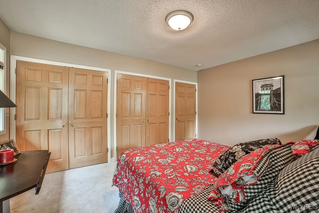 5236 Bridle Path Lane, Lewiston, New York 14092, Lewiston, New York 14092, 4 Bedrooms Bedrooms, 9 Rooms Rooms,3 BathroomsBathrooms,Residential,Closed,5236 Bridle Path Lane, Lewiston, New York 14092,0,B1630030