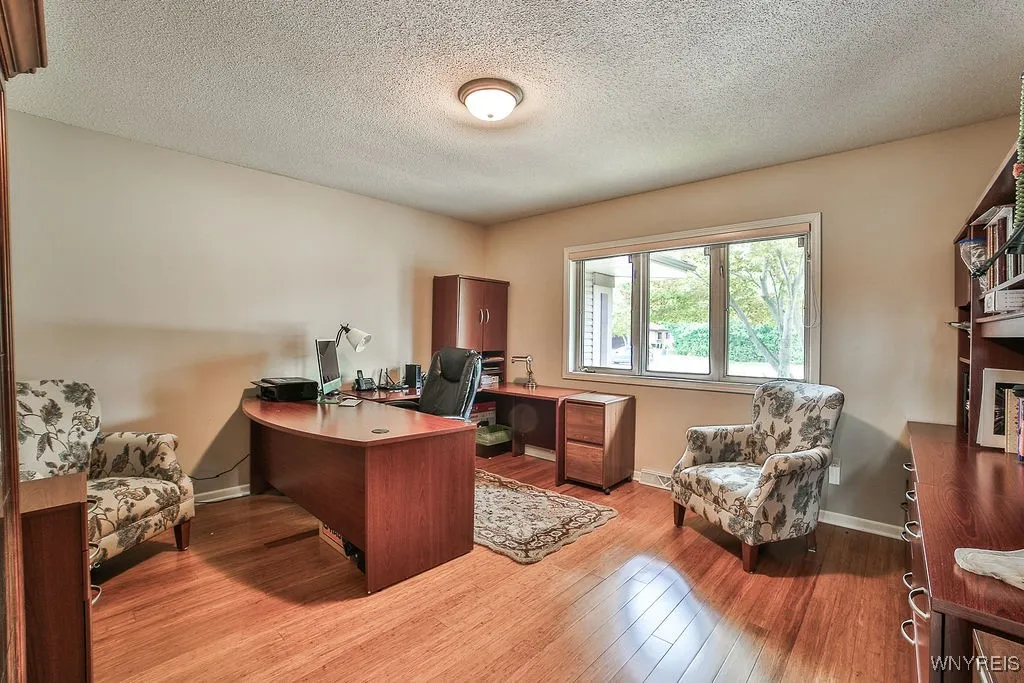 5236 Bridle Path Lane, Lewiston, New York 14092, Lewiston, New York 14092, 4 Bedrooms Bedrooms, 9 Rooms Rooms,3 BathroomsBathrooms,Residential,Closed,5236 Bridle Path Lane, Lewiston, New York 14092,0,B1630030