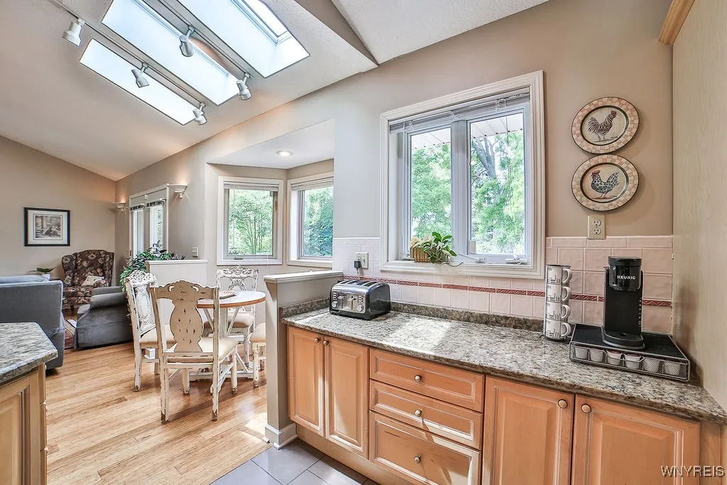 5236 Bridle Path Lane, Lewiston, New York 14092, Lewiston, New York 14092, 4 Bedrooms Bedrooms, 9 Rooms Rooms,3 BathroomsBathrooms,Residential,Closed,5236 Bridle Path Lane, Lewiston, New York 14092,0,B1630030