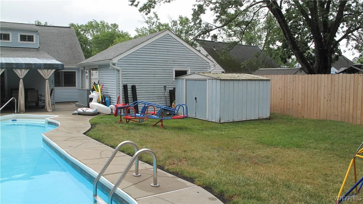 1206 Stony Point Road, Grand Island, New York 1407, Grand Island, New York 14072, 1 Bedroom Bedrooms, 7 Rooms Rooms,1 BathroomBathrooms,Residential,For Sale,1206 Stony Point Road, Grand Island, New York 1407,B1631368