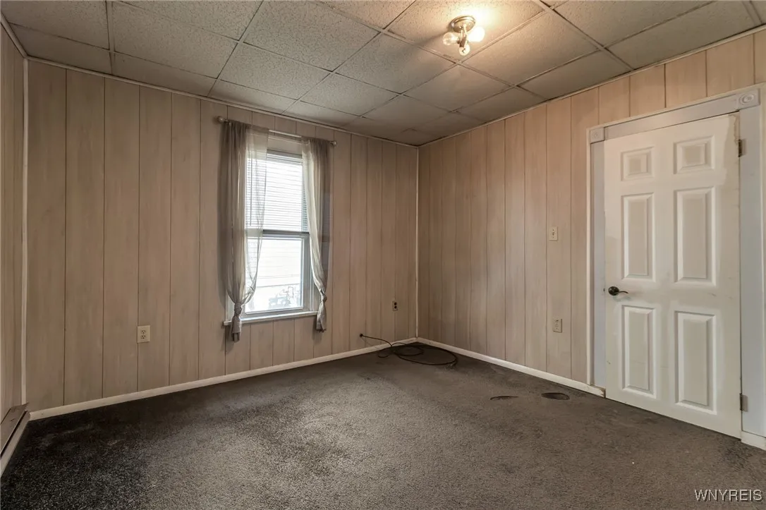 210 Young Street, Tonawanda, New York 14150, Tonawanda, New York 14150, 2 Bedrooms Bedrooms, 3 Rooms Rooms,1 BathroomBathrooms,Residential,For Sale,210 Young Street, Tonawanda, New York 14150,0,B1629982