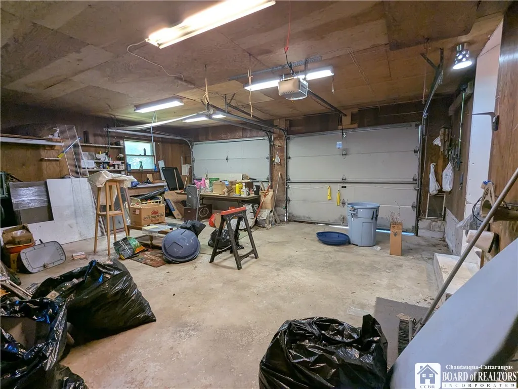 164 East Main Street, Concord, New York 14141, Concord, New York 14141, 3 Bedrooms Bedrooms, 8 Rooms Rooms,2 BathroomsBathrooms,Residential,Closed,164 East Main Street, Concord, New York 14141,0,R1631493