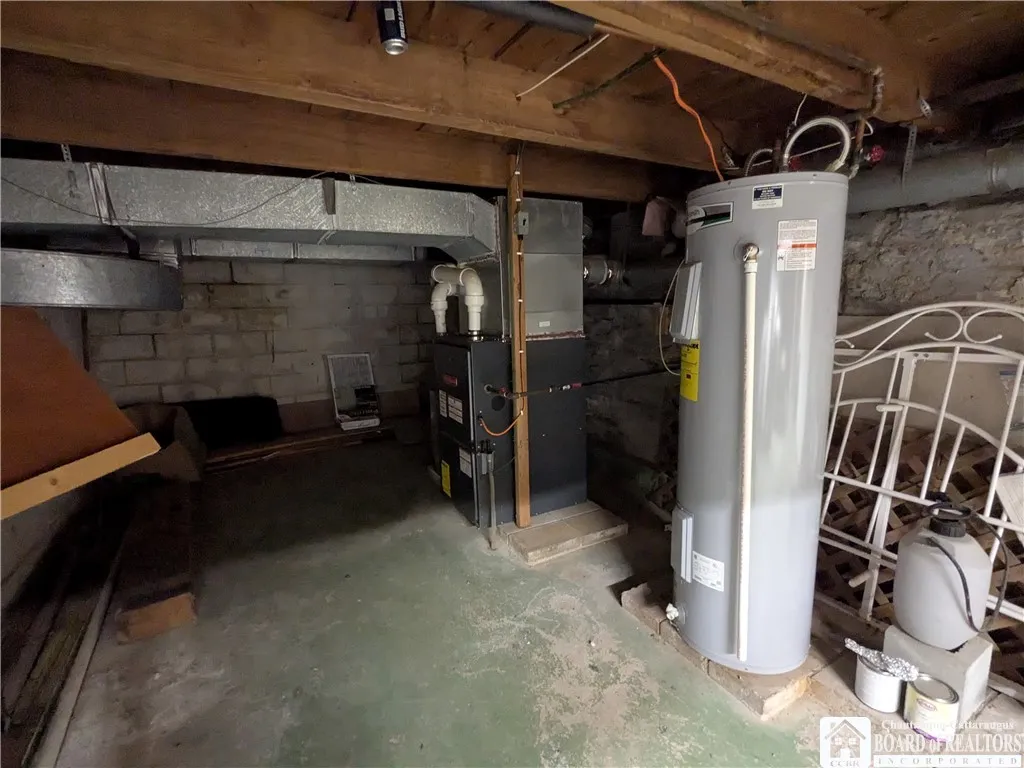 164 East Main Street, Concord, New York 14141, Concord, New York 14141, 3 Bedrooms Bedrooms, 8 Rooms Rooms,2 BathroomsBathrooms,Residential,Closed,164 East Main Street, Concord, New York 14141,0,R1631493