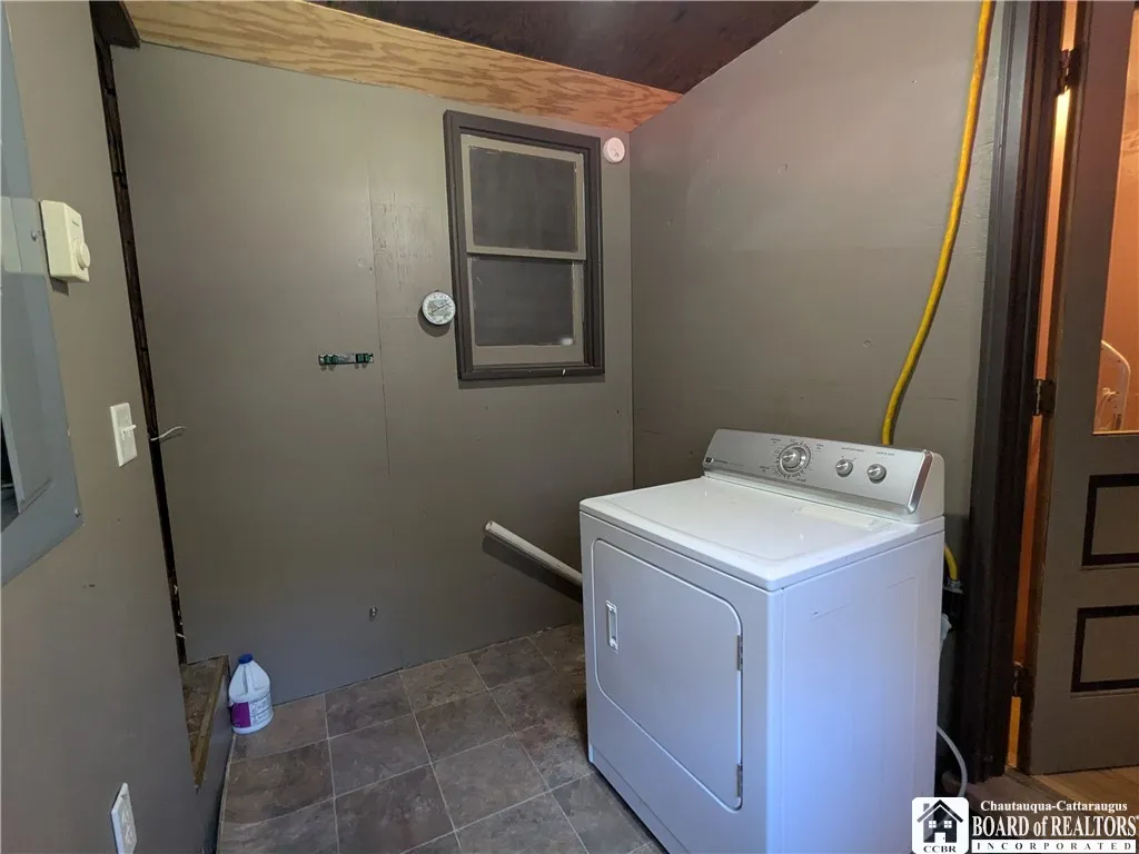 164 East Main Street, Concord, New York 14141, Concord, New York 14141, 3 Bedrooms Bedrooms, 8 Rooms Rooms,2 BathroomsBathrooms,Residential,Closed,164 East Main Street, Concord, New York 14141,0,R1631493