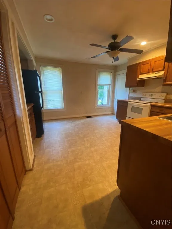 111 Seneca Avenue, Vernon, New York 13421, Vernon, New York 13421, 2 Bedrooms Bedrooms, 6 Rooms Rooms,1 BathroomBathrooms,Residential,Closed,111 Seneca Avenue, Vernon, New York 13421,0,S1630814