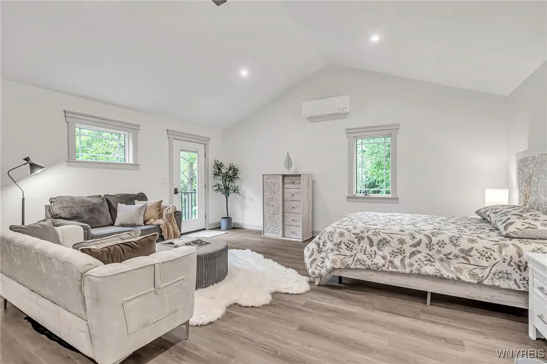 842 Oakwood Avenue, Aurora, New York 14052, Aurora, New York 14052, 6 Bedrooms Bedrooms, 14 Rooms Rooms,4 BathroomsBathrooms,Residential,For Sale,842 Oakwood Avenue, Aurora, New York 14052,0,B1630507