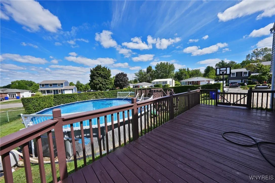 3935 Sharondale Drive, Hamburg, New York 14075, Hamburg, New York 14075, 3 Bedrooms Bedrooms, 6 Rooms Rooms,2 BathroomsBathrooms,Residential,Closed,3935 Sharondale Drive, Hamburg, New York 14075,0,B1631486