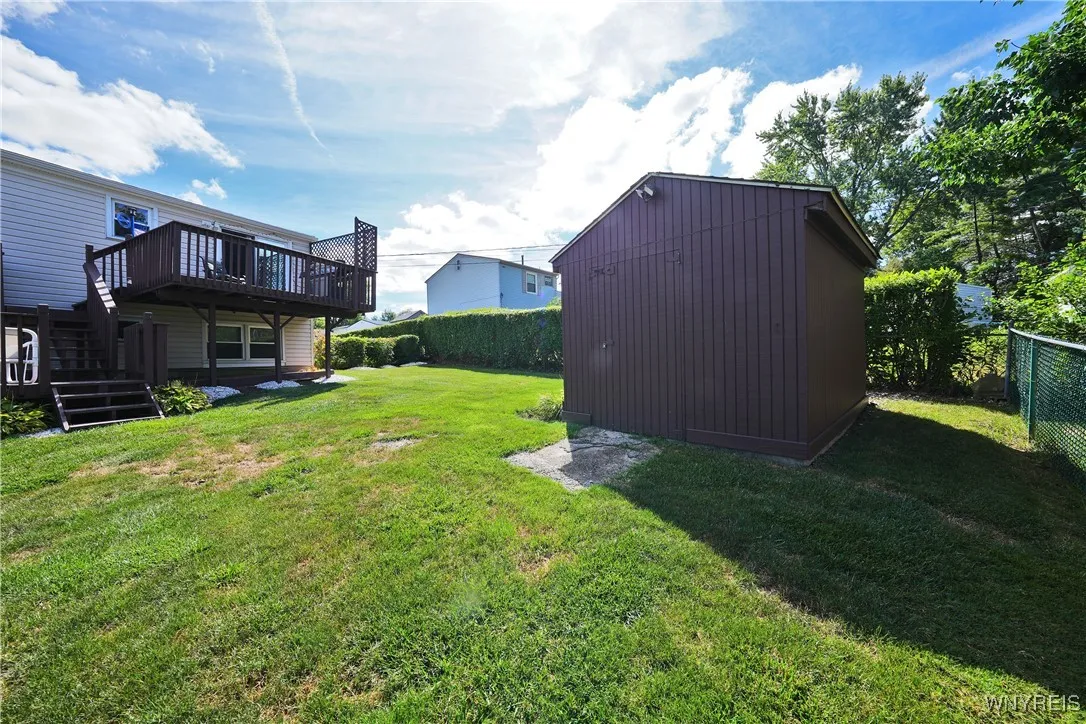 3935 Sharondale Drive, Hamburg, New York 14075, Hamburg, New York 14075, 3 Bedrooms Bedrooms, 6 Rooms Rooms,2 BathroomsBathrooms,Residential,Closed,3935 Sharondale Drive, Hamburg, New York 14075,0,B1631486