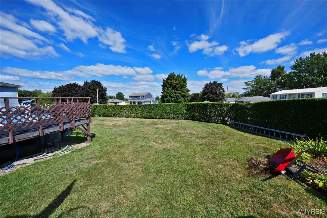 3935 Sharondale Drive, Hamburg, New York 14075, Hamburg, New York 14075, 3 Bedrooms Bedrooms, 6 Rooms Rooms,2 BathroomsBathrooms,Residential,Closed,3935 Sharondale Drive, Hamburg, New York 14075,0,B1631486