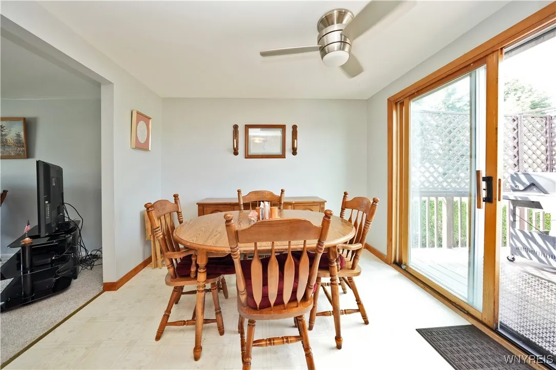 3935 Sharondale Drive, Hamburg, New York 14075, Hamburg, New York 14075, 3 Bedrooms Bedrooms, 6 Rooms Rooms,2 BathroomsBathrooms,Residential,Closed,3935 Sharondale Drive, Hamburg, New York 14075,0,B1631486