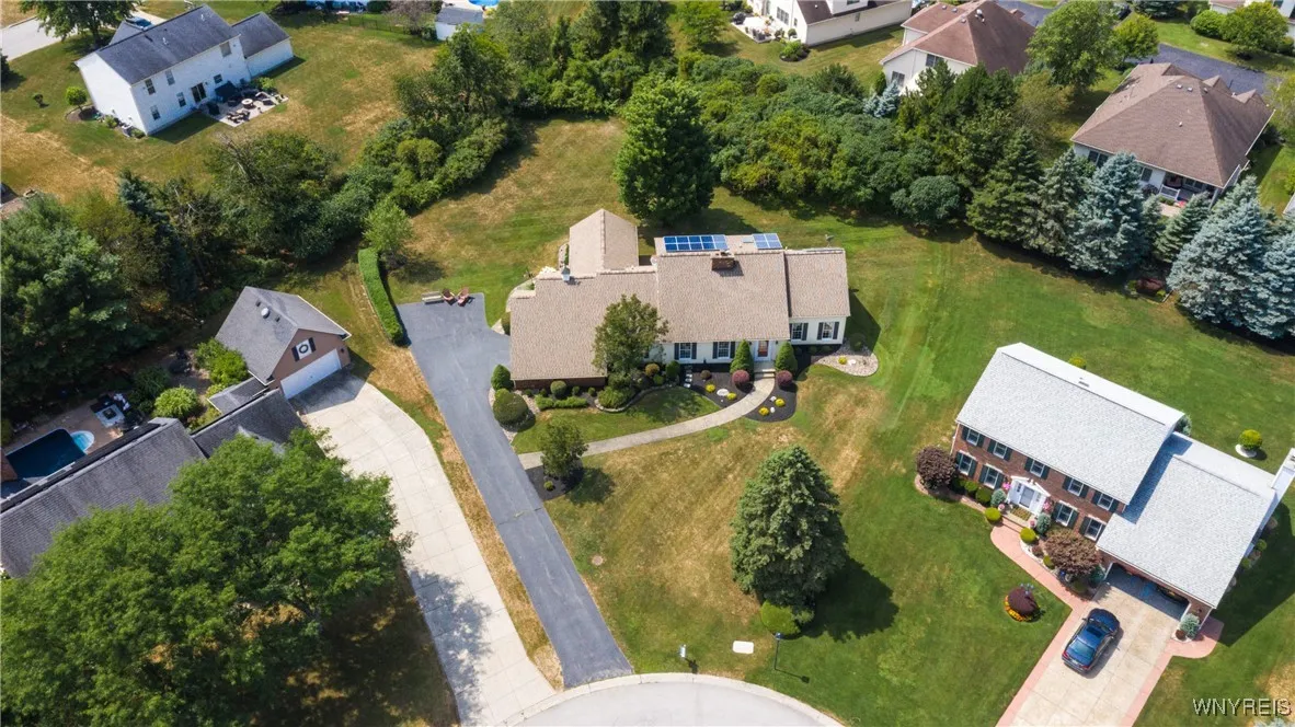 5864 Forest Creek Drive, Clarence, New York 14051, Clarence, New York 14051, 3 Bedrooms Bedrooms, 11 Rooms Rooms,2 BathroomsBathrooms,Residential,For Sale,5864 Forest Creek Drive, Clarence, New York 14051,B1628661