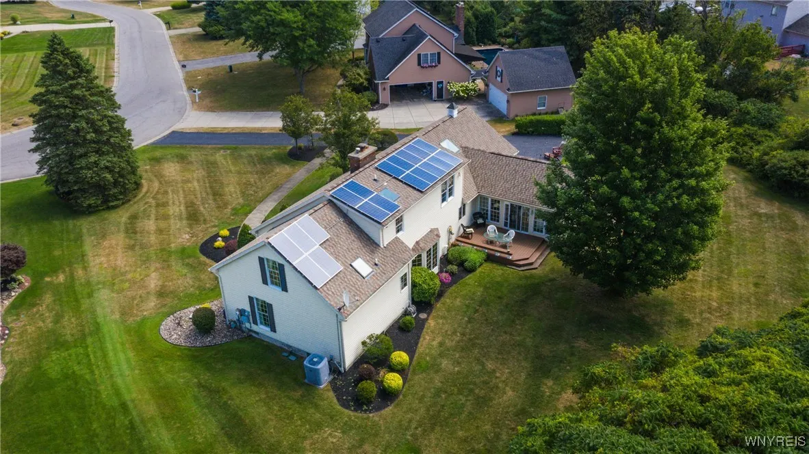 5864 Forest Creek Drive, Clarence, New York 14051, Clarence, New York 14051, 3 Bedrooms Bedrooms, 11 Rooms Rooms,2 BathroomsBathrooms,Residential,For Sale,5864 Forest Creek Drive, Clarence, New York 14051,B1628661